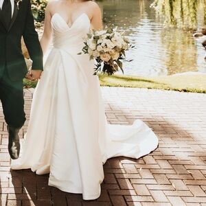 Kitty Chen Flora Wedding Dress size 6